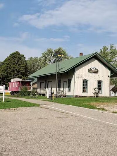 Kal-Haven Trail- Bloomingdale Trailhead - Bloomingdale,