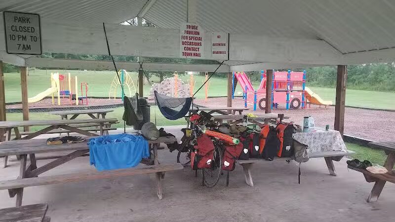 Shady Brook Park - Bloomingdale,