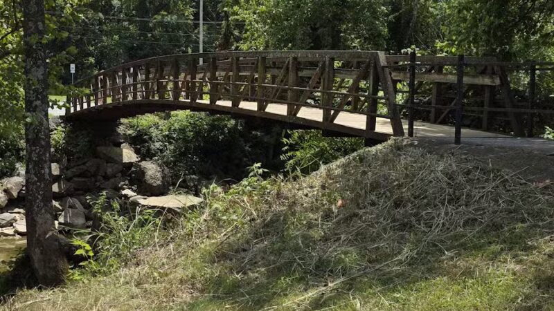 Elmo & Rosalea Marrs Memorial Dog Park - Branson, MO