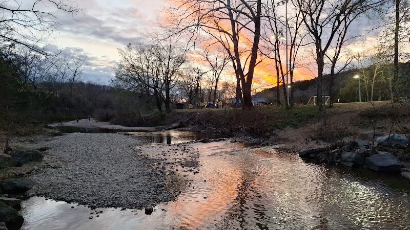 Elmo & Rosalea Marrs Memorial Dog Park - Branson, MO