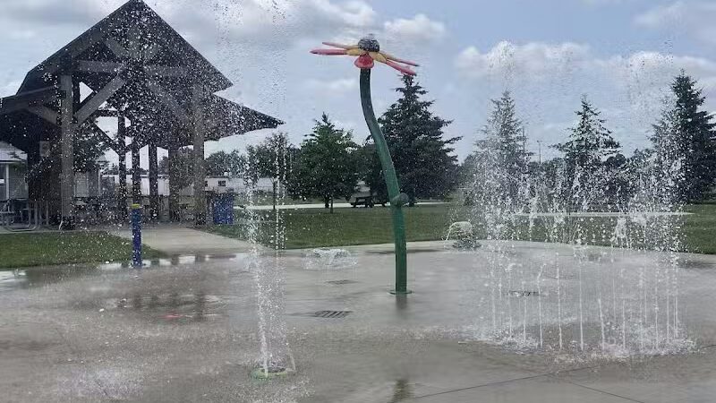 Breckenridge Splash Park - Breckenridge, MI