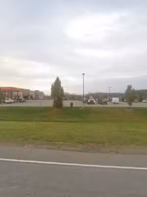 Dog Park at Love's Travel Stops - Bridgeport, MI