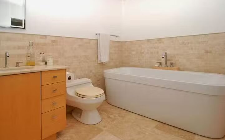 Birds of a Feather Lodge - Bridgman,