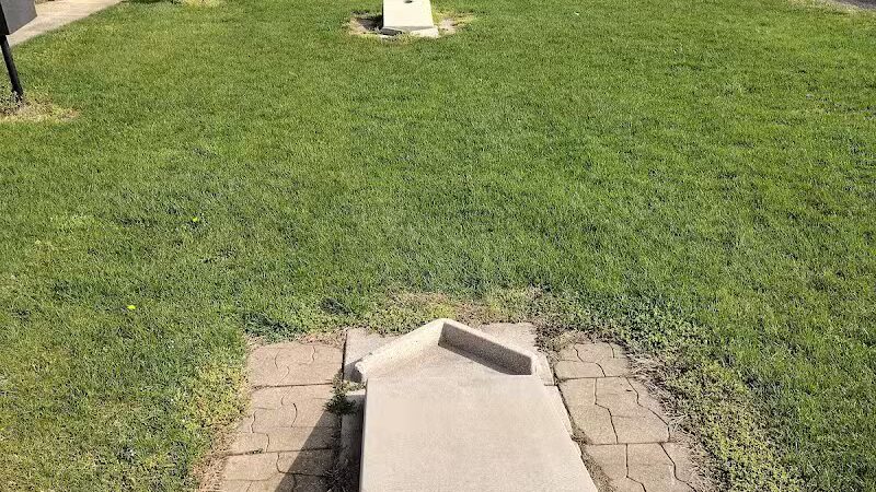 Toth Street Park - Bridgman,