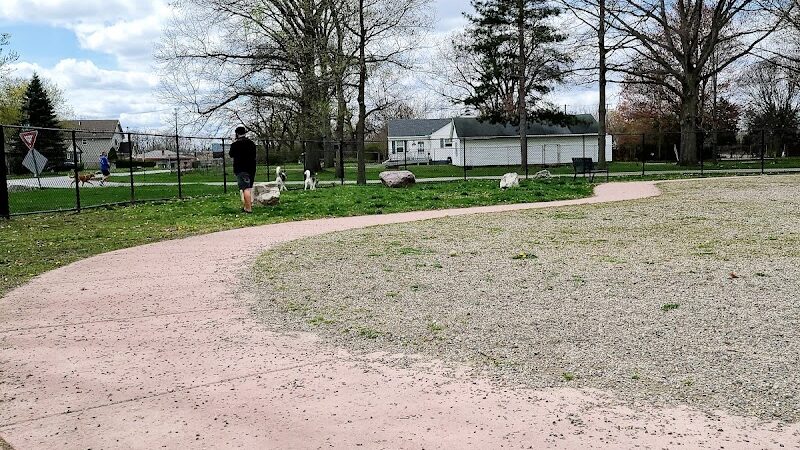 Brownstown Dog Park - Brownstown Township, MI