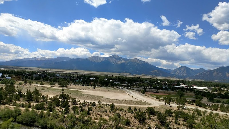 Riverpark Dog Park - Buena Vista, CO