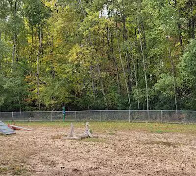 Canadian Lakes Dog Park - Canadian Lakes, MI