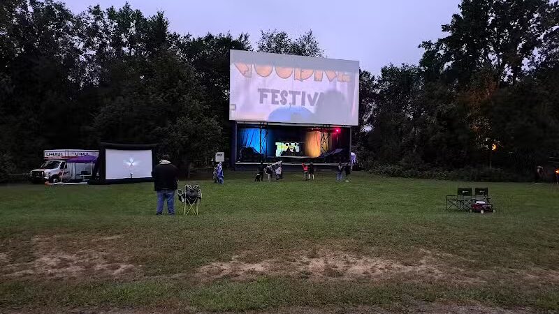 Hi-Way Drive-In - Carsonville, MI