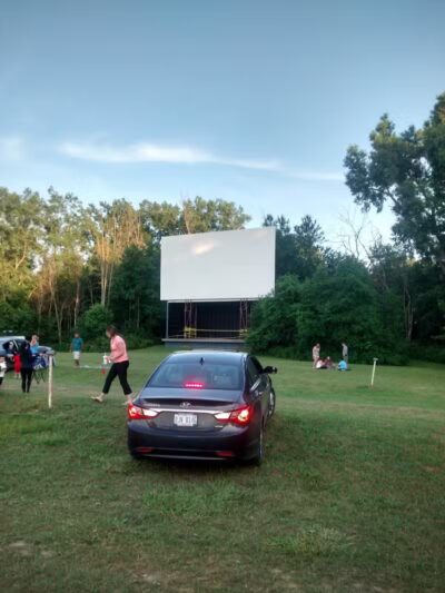 Hi-Way Drive-In - Carsonville, MI