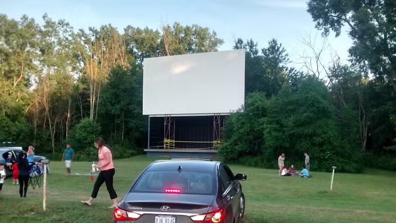 Hi-Way Drive-In - Carsonville, MI