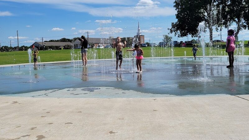 Center Park Splash Pad - Centerville, GA