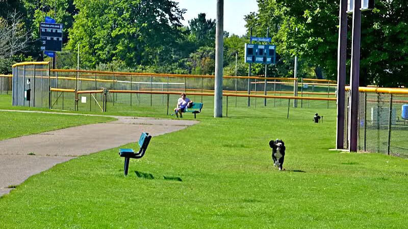 Charlevoix Dog Park - Charlevoix, MI