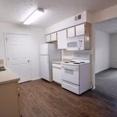 Legacy Parke Apartments - Charlotte,