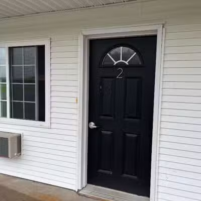 Village Inn Motel - Chatham,