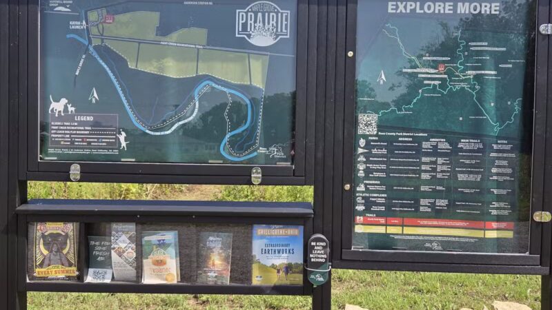 Maple Grove Prairie & Dog Play Area - Chillicothe, OH