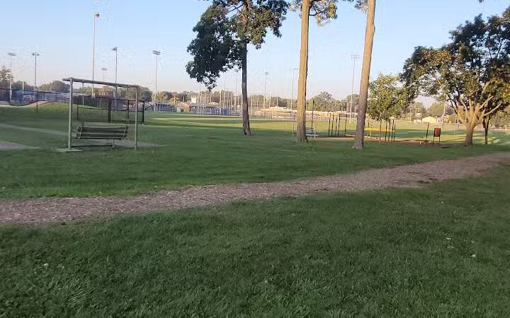 Clawson City Park - Clawson,