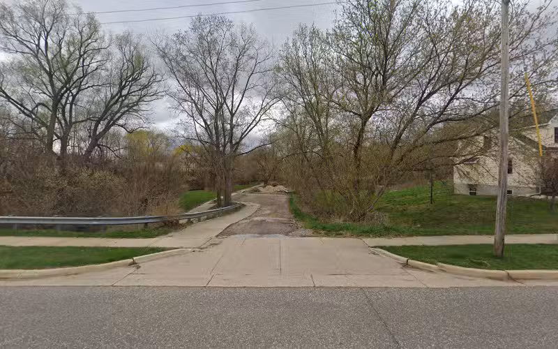 Clio Bike Path Parking - Clio, MI