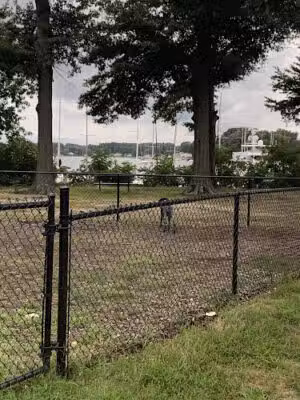 Colonial Beach Public Dog Park (Robin Grove Park) - Colonial Beach, VA