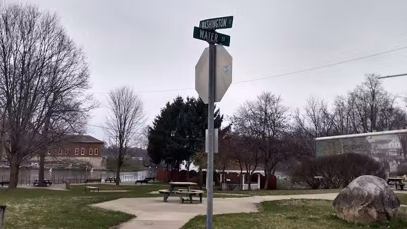 Shelby Park - Constantine,