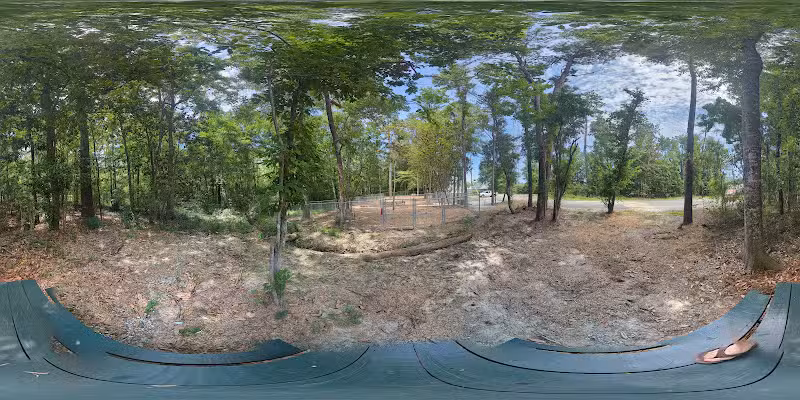 Menetre + 15th Dog Park - Covington, LA