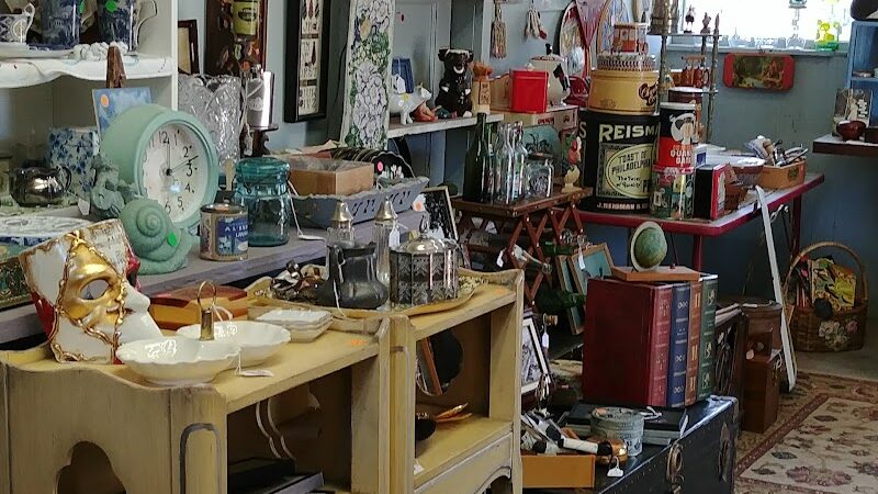 New Egypt Flea Market Village - Cream Ridge, NJ