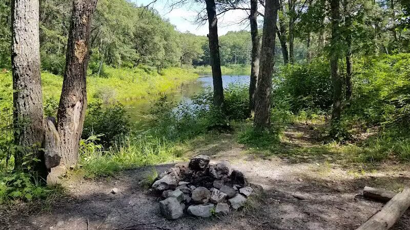 Hoist Lake Foot Travel Area Trailhead - Curran,