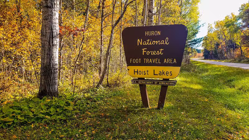 Hoist Lake Foot Travel Area Trailhead - Curran,