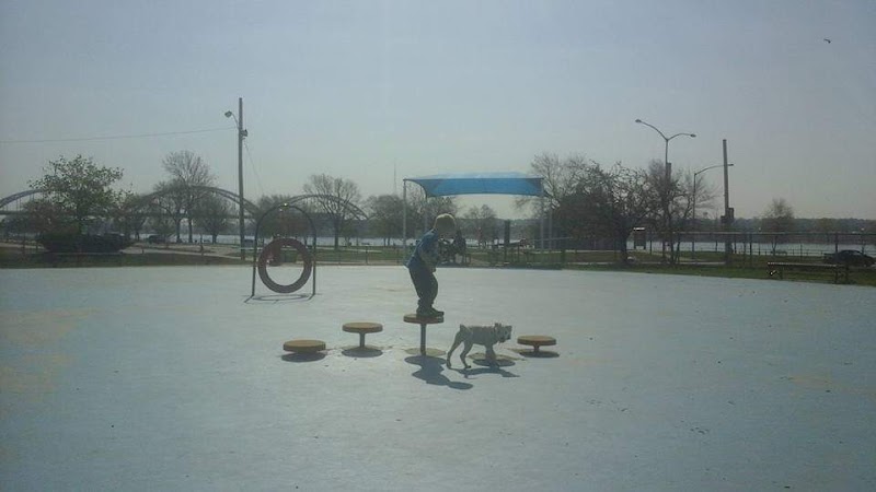 Centennial Dog Park - Davenport, IA