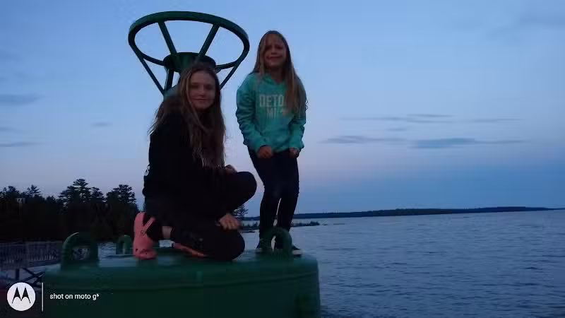 Malette Park - De Tour Village,