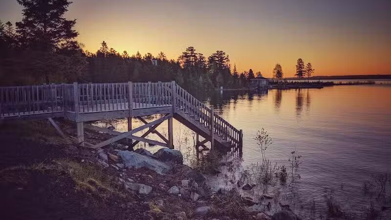 Malette Park - De Tour Village,