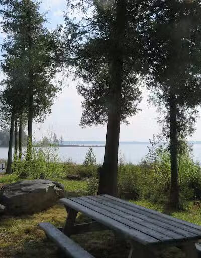 Malette Park - De Tour Village,