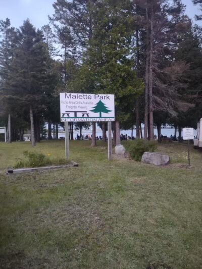 Malette Park - De Tour Village,