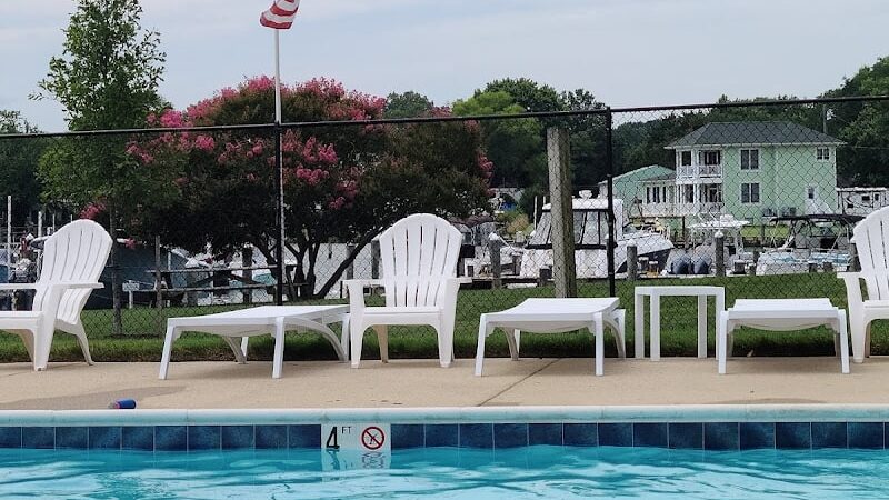 Anchored Inn at Hidden Harbor - Deale, MD