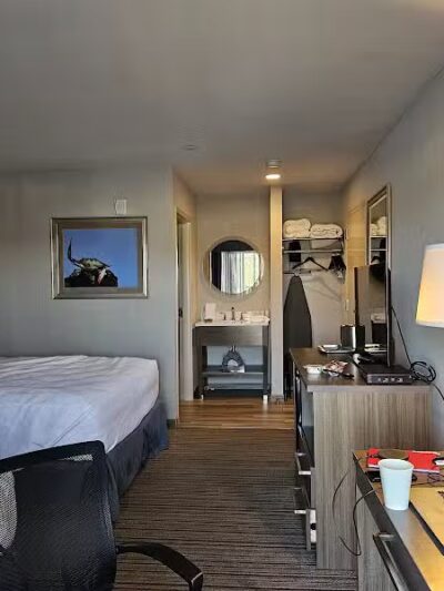 Anchored Inn at Hidden Harbor - Deale, MD