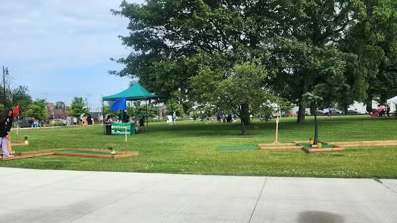 Crowley Park - Dearborn,