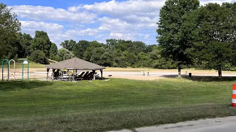 Parkland Recreation Area - Dearborn Heights,