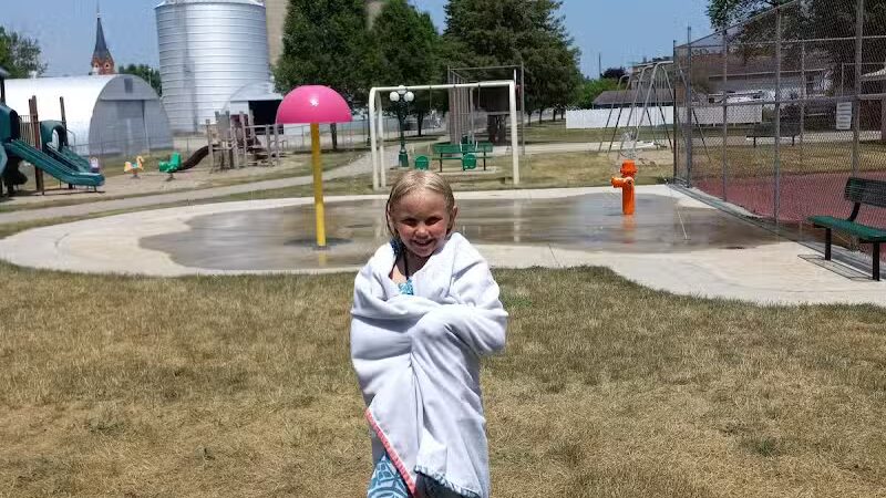 Deerfield Village Park Splash Pad - Deerfield,