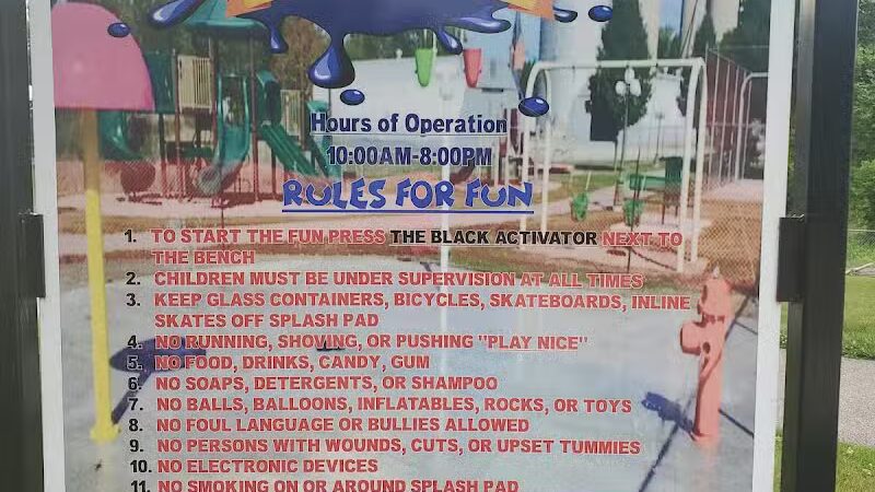 Deerfield Village Park Splash Pad - Deerfield,