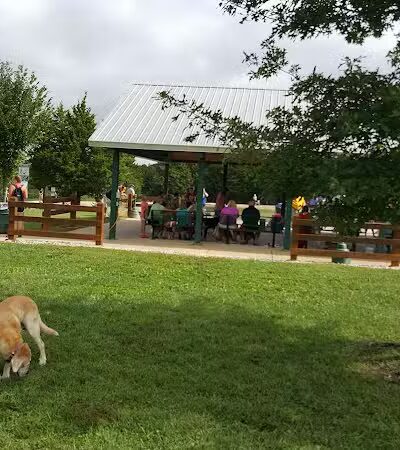 Broemmelsiek Park Off-Leash Dog Area - Defiance, MO