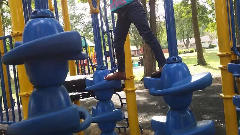 Fargo-Fenton Playground - Detroit,