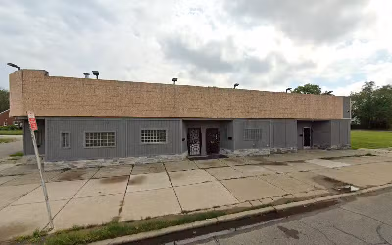 Pup Club - Detroit,
