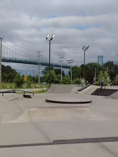 Riverside Dog Park - Detroit,