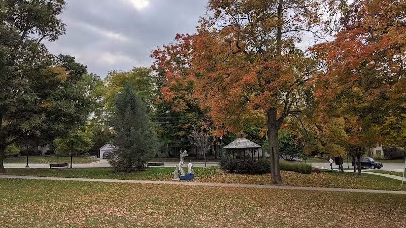 Lion's Park - Dexter,