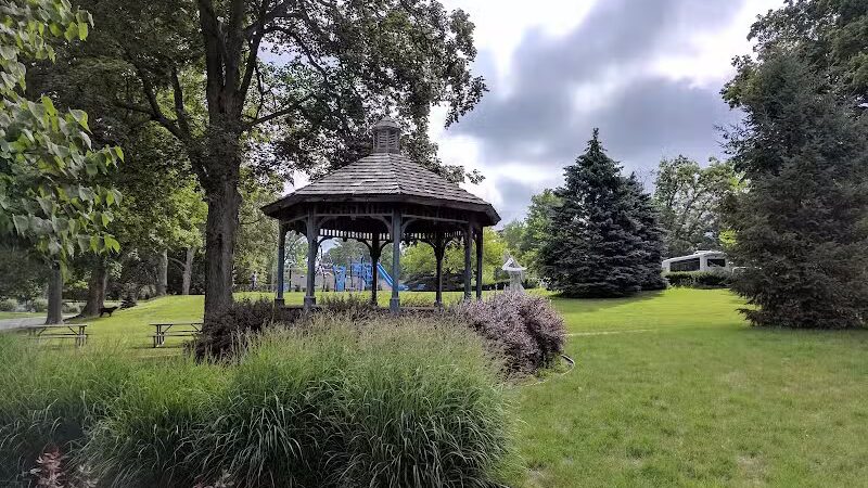 Lion's Park - Dexter,