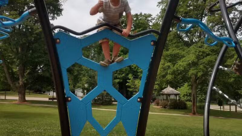 Lion's Park - Dexter,