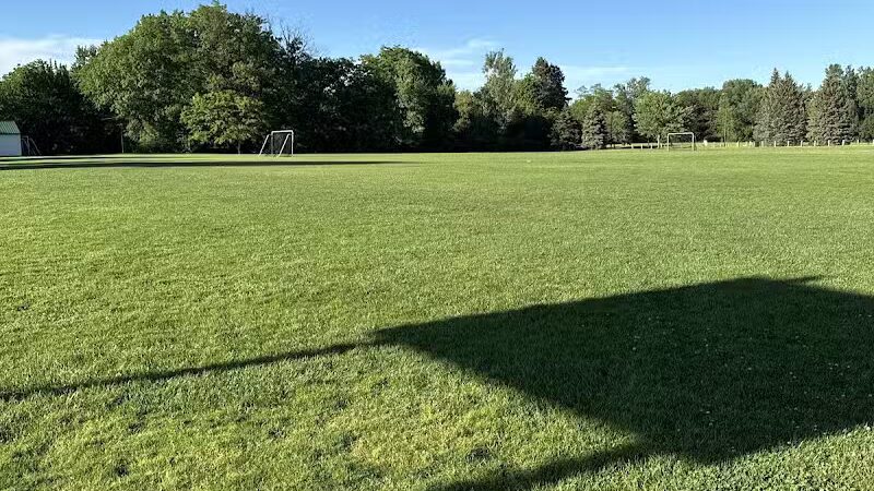 Manhattan Park - East Grand Rapids,