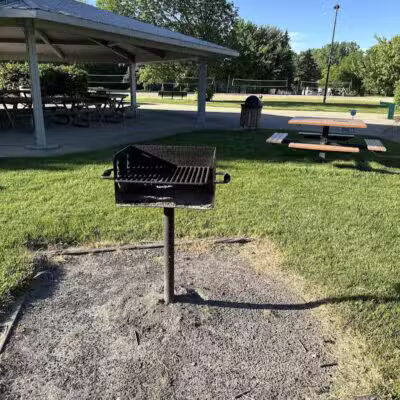Manhattan Park - East Grand Rapids,