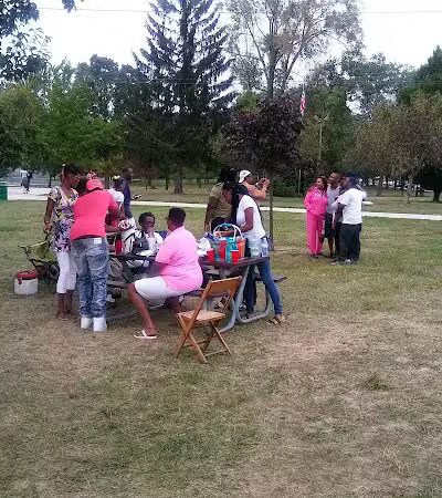 Eastpointe Spindler Park - Eastpointe,