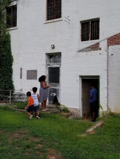 Veterans Wall of Honor Park - Eatonton, GA