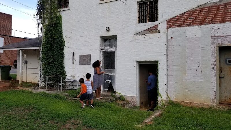Veterans Wall of Honor Park - Eatonton, GA